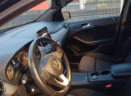 Mercedes-Benz - B-class