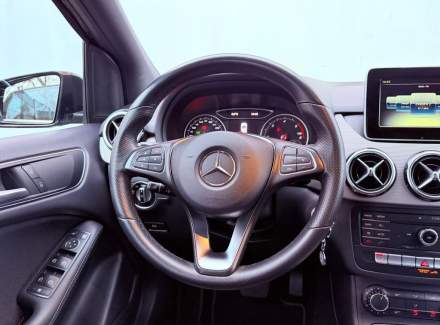 Mercedes-Benz - B-class