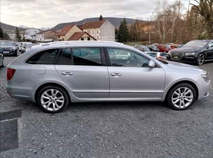 Škoda - Superb