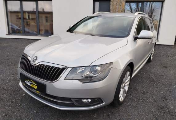 Škoda - Superb