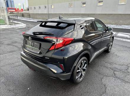 Toyota - C-HR
