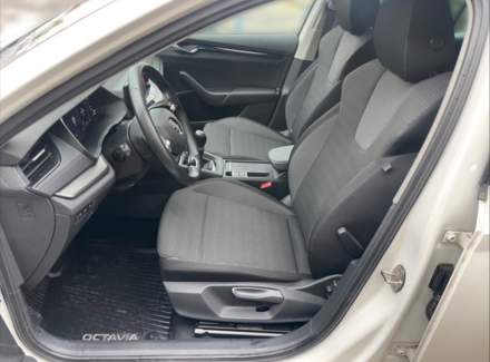 Škoda - Octavia