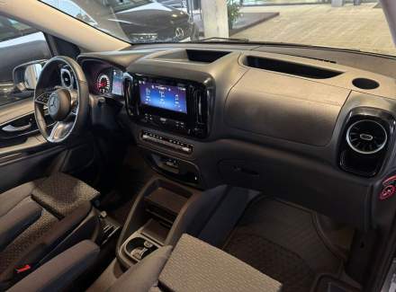 Mercedes-Benz - Vito