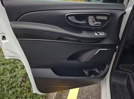 Mercedes-Benz - V-class