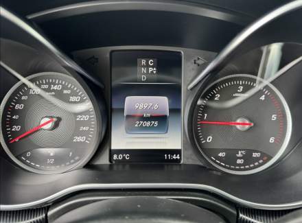 Mercedes-Benz - V-class