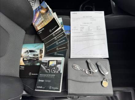 Mercedes-Benz - V-class