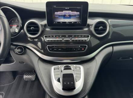 Mercedes-Benz - V-class