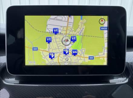 Mercedes-Benz - V-class