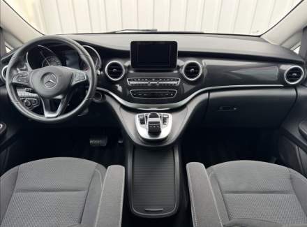 Mercedes-Benz - V-class