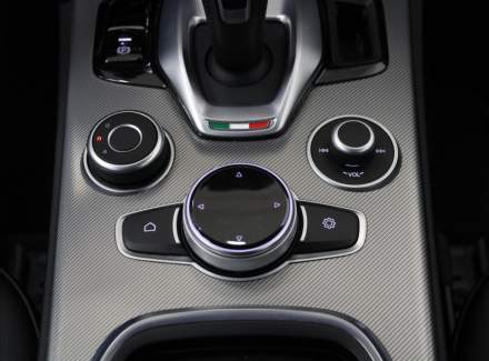 Alfa Romeo - Stelvio