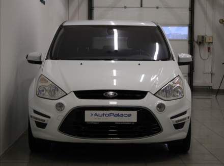 Ford - S-MAX
