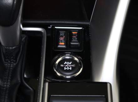 Mitsubishi - Eclipse Cross