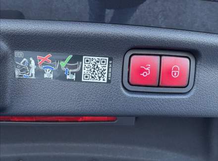 Mercedes-Benz - C-class