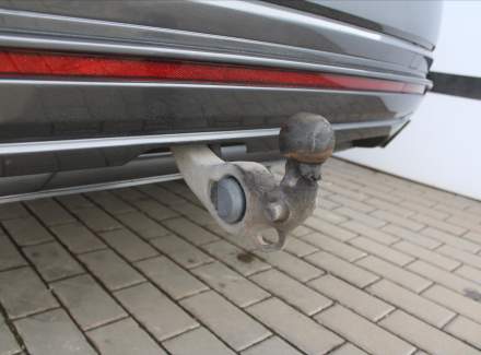 Volkswagen - Touareg