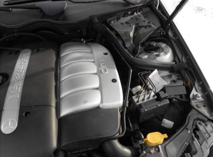 Mercedes-Benz - C-class