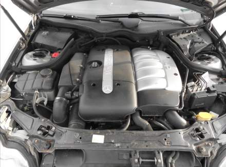 Mercedes-Benz - C-class