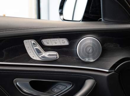 Mercedes-Benz - E-class