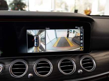 Mercedes-Benz - E-class