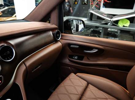 Mercedes-Benz - V-class