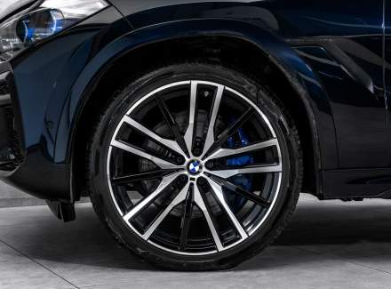 BMW - X6