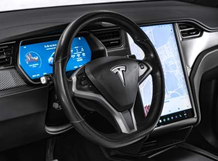 Tesla - Model X