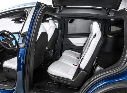 Tesla - Model X