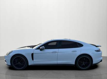 Porsche - Panamera