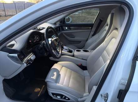 Porsche - Panamera