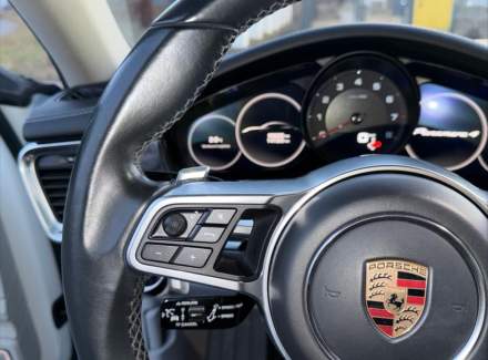 Porsche - Panamera