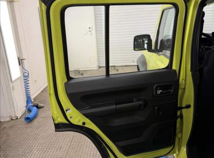 Suzuki - Jimny