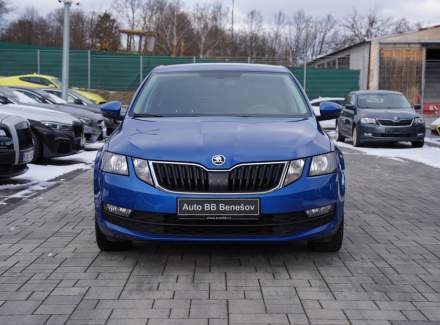 Škoda - Octavia