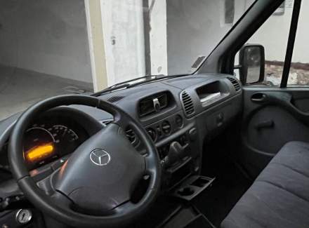 Mercedes-Benz - Sprinter