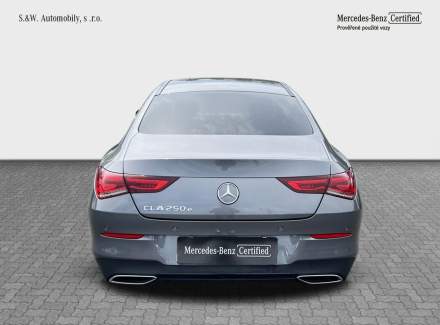 Mercedes-Benz - CLA