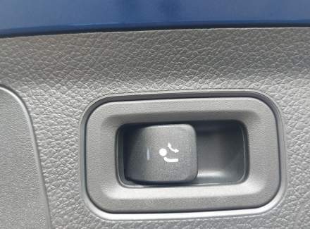 Mercedes-Benz - A-class