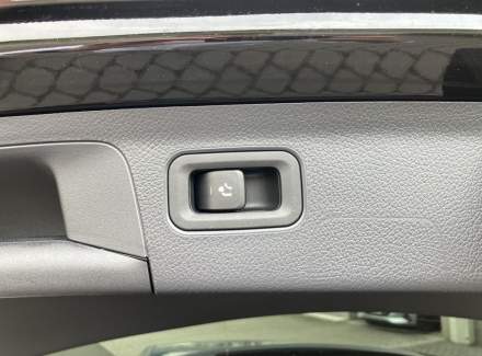 Mercedes-Benz - A-class