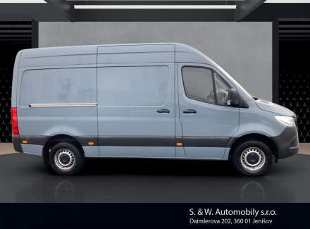 Mercedes-Benz - Sprinter