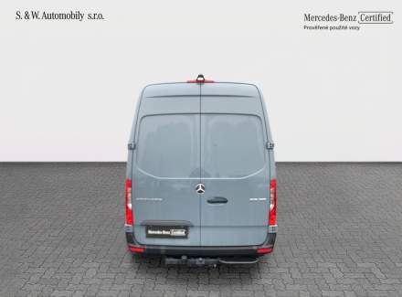 Mercedes-Benz - Sprinter