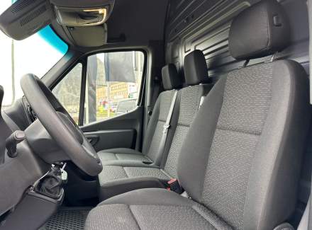 Mercedes-Benz - Sprinter