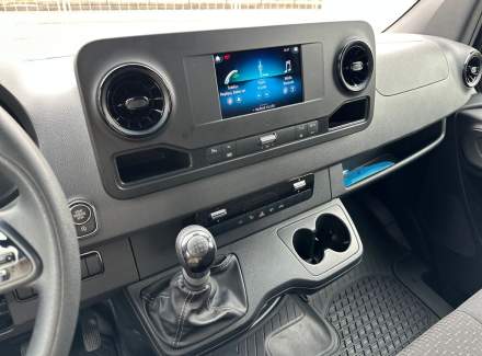 Mercedes-Benz - Sprinter