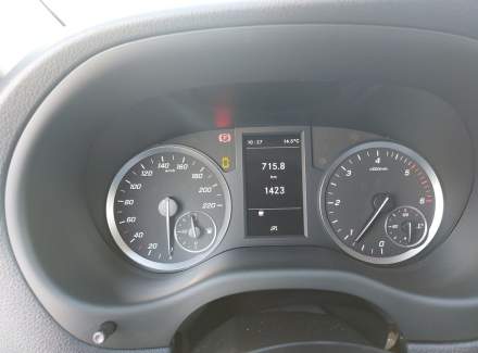 Mercedes-Benz - Vito