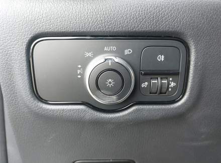 Mercedes-Benz - Vito