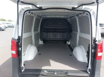 Mercedes-Benz - Vito