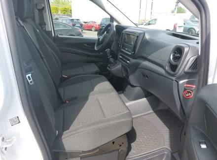 Mercedes-Benz - Vito
