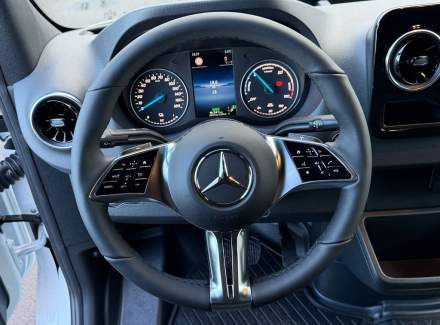 Mercedes-Benz - Sprinter