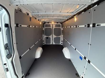 Mercedes-Benz - Sprinter