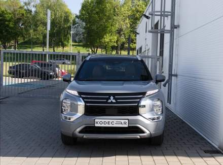 Mitsubishi - Outlander