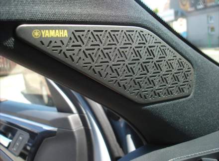 Mitsubishi - Outlander