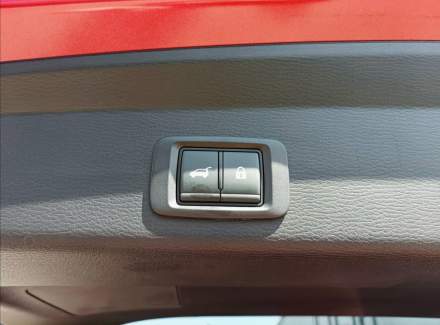 Mitsubishi - Outlander