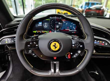 Ferrari - SF90 Stradale