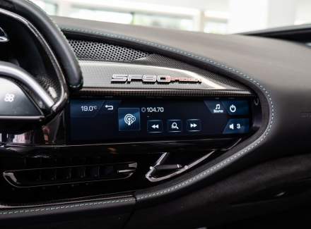 Ferrari - SF90 Stradale